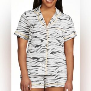 Secret Treasures Women's 2X (18W-20W) Top and Shorts Pajama Set